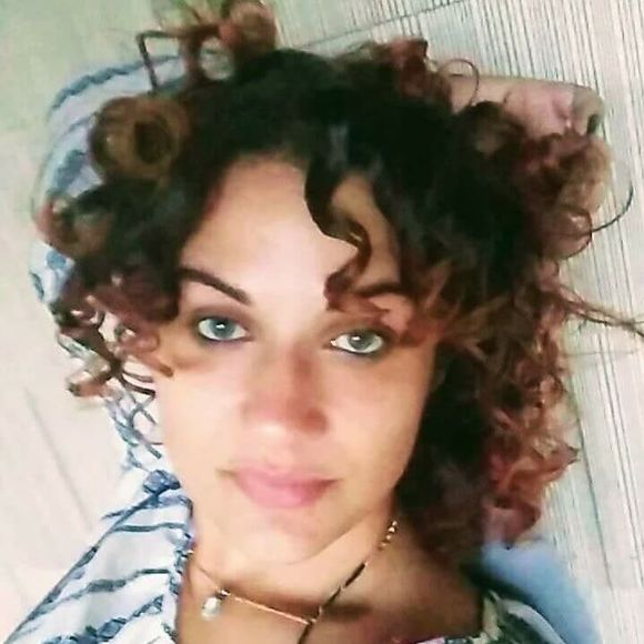 Meet your Posher, Deeva - Picture 1 of 1